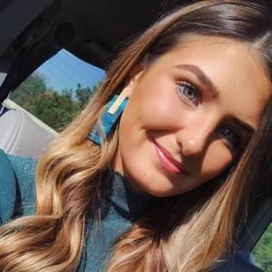 Meet your Posher, Mackenzie